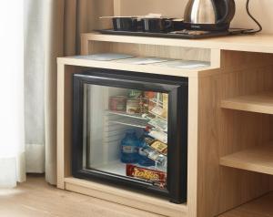 Double Room with Wine Cellar Package room in Hotel Maestranza