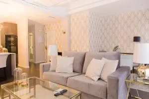 Julio Antonio Apartment Center - Valencia