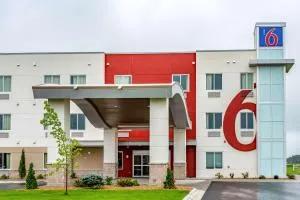 Motel 6-Mankato, MN - Le Center