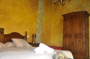 Twin Room room in Hotel Peñalba