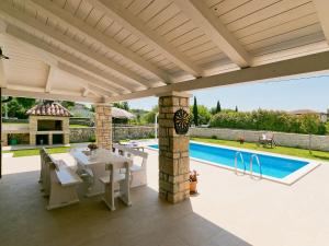 Villa Angela by Interhome 