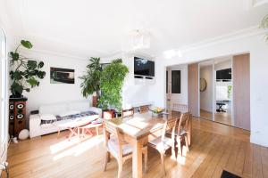 Apartment room in Veeve - By the Palais Royal