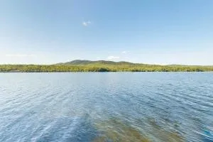 Traditional Maine Cabin - 格林维尔