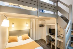 Hotels Au Patio Morand : Petite Chambre Familiale - Non remboursable