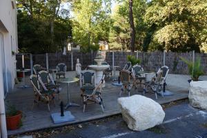 Hotels Hotel Pinede : photos des chambres