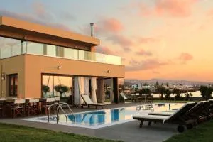 Kimona Villa Seafront Swimming Pool Jacuzzi 6 Bedrooms 21 PAX Kouvohori Villas Crete - 库基尼坎尼奥