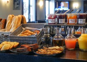 Hotels Hotel Inn Design Resto Novo Alencon : photos des chambres