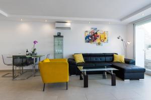 Seashore Bungalow Stunning