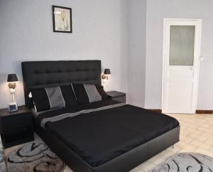 Appartement place des marseillaises saint-charles photo 24