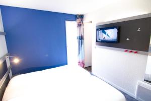 Enzo Hotels Trappes by Kyriad Direct : 2 Lits Simples