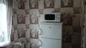 Апартамент в центре города, Stacijas 111