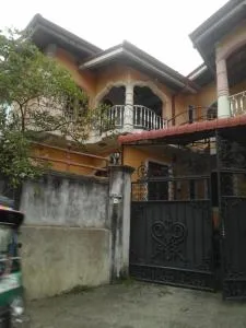 Colombo 20 minutes by train - Makola North