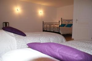 B&B / Chambres d'hotes Crezilles Hotes : photos des chambres