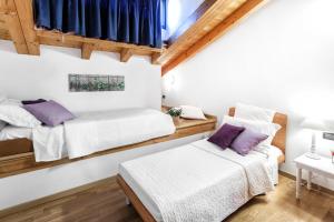 Apartment room in Stella Marina 2