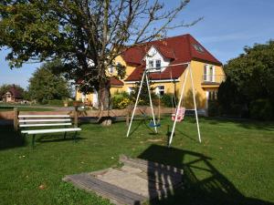 Beautiful Holiday Home in Kuhlungsborn with Garden
