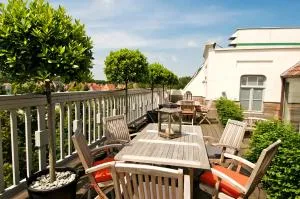 Hotel Bliss - Brujas