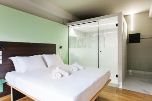 Greece U Around Athens Thissio Suites