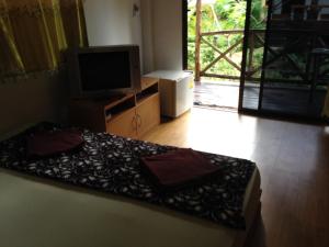 Lonely Beach Pool Resort