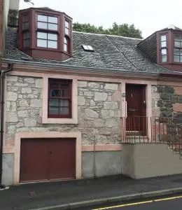 Old Fisherman's Cottage - Rothesay