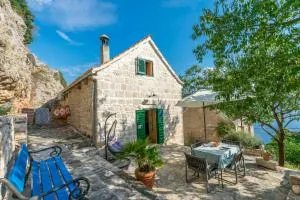 House Almond - Podšpilje