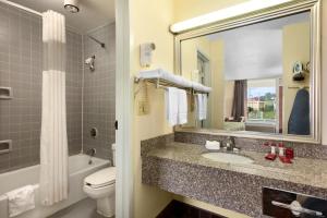 Ramada by Wyndham Wytheville