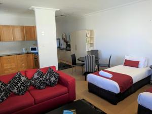 One-Bedroom Apartment room in Nesuto Woolloomooloo