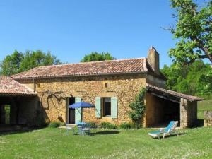 Maisons de vacances Cosy Holiday Home in Sainte Croix with Garden : photos des chambres