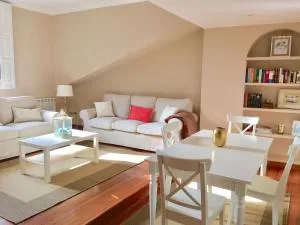 Duplex soleado, Calle Corrida, Casco Antiguo - Gijón