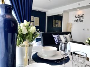 Centara Avenue Residence by Patsamon