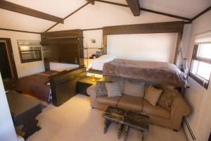 Brettelberg Slopeside Condos C4