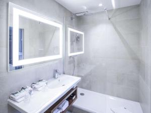 Hotels Mercure Rennes Centre Place Bretagne : photos des chambres