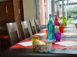 Hotels ibis Laon : photos des chambres