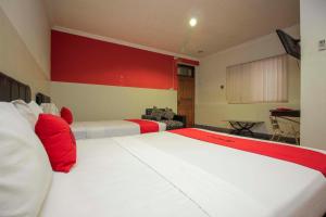 RedDoorz near Bethesda Manado