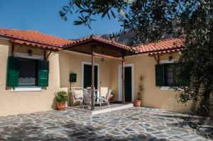 Rodomelo House - 3 Bedrooms Arkadia Greece