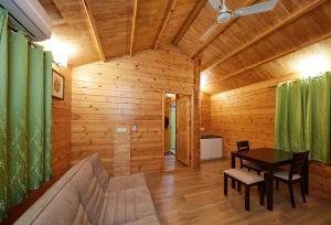 Bodhiwoods Resorts