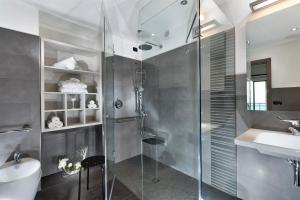 Family Suite with Sea View room in Hotel Lungomare