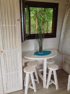 Sejours a la campagne La Roulotte CLERELU - Du domaine des Ramonets : photos des chambres