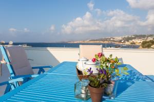 Sea View Penthouse with Roof Garden