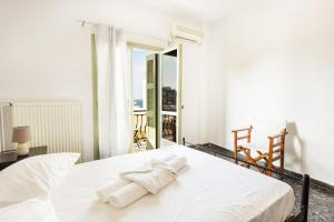 Sea View Penthouse with Roof Garden