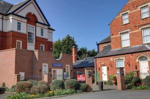 Deincourt Hotel - 3-star hotels in Newark upon Trent