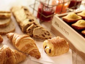 Hotels ibis Issy les Moulineaux 
