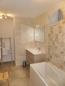 B&B / Chambres d'hotes Les Ambaciales : Suite Familiale