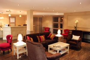 Hotels Logis Auberge Saint Simond : photos des chambres