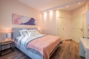 Sofia Dream Apartment  Designer Three Bedroom on Knyaz Boris