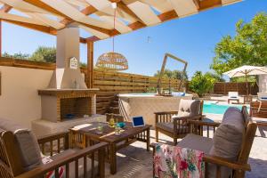 Aestas Residence, Refined Summer Retreat with Pool, By ThinkVilla