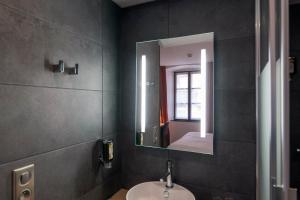 Hotels Hotel KLE, BW Signature Collection : Chambre Lit Queen-Size Confort