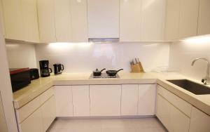 Zen Hillside Self Service Apartment