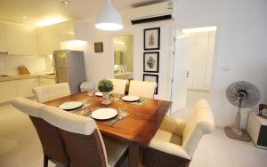 Zen Hillside Self Service Apartment