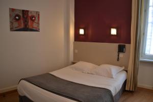 Hotels Hotel La Porte Saint Pierre-Logis Hotel Intra Muros : photos des chambres