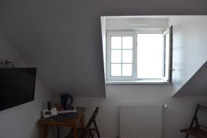 Hotels Hotel La Porte Saint Pierre-Logis Hotel Intra Muros : photos des chambres